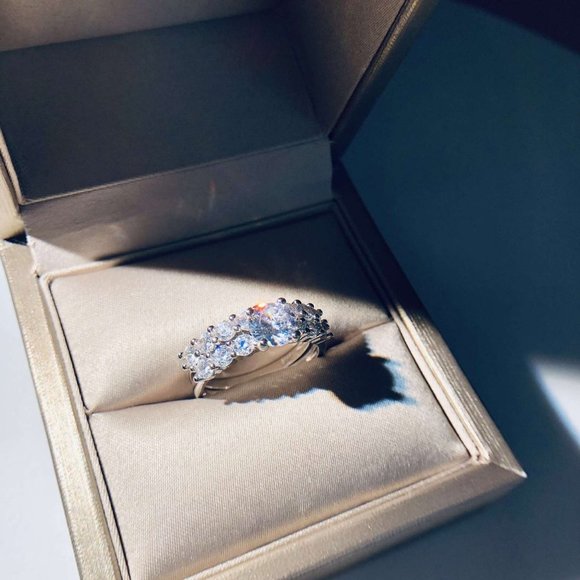 NEW 2PC/Set Silver Round Diamond Ring 8 - Picture 6 of 6